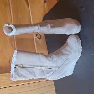 Juicy contour suede boots